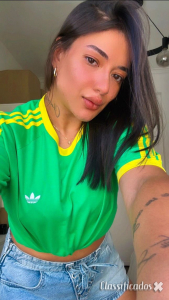LINDA E SAFADA FAÇO DESLOCAÇOĒS