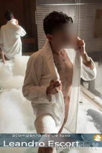 MASSAGENS RELAXANTES E SENSUAIS ❤912461292  ❤LEANDRO ESCORT