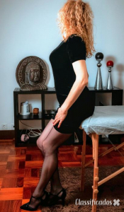 Inês , Portuguesa massagista .