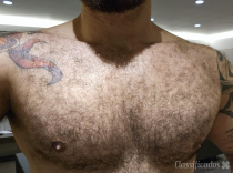Peludo massagista