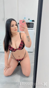 Gostosona, estilo namoradinha , carinhosa e quente