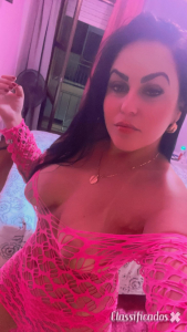 CHEIA DE TESÃO