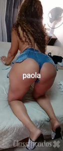 Morena  quentinhae  recem chegada completa na cama