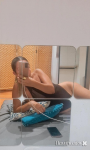 Melissa  Brasileira Quente