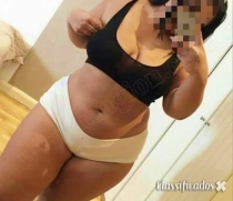 1VEZ GORDINHA SEXY COM BELO CORPO MAMAS NATURAIS