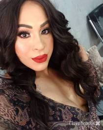 TSANDRABELLUCCI BRASILEIRA VERSÁTIL