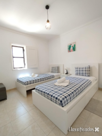 APARTAMENTO DISPONÍVEL PARA PRAÇAS EM VILAMOURA