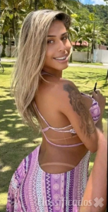 MEGA NOVIDADE EM AMORA ( VAMOS BRINCAR DE BONECA)