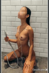 Ninfetinha safadinha em Vilamoura