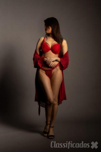 Brazilian.Estilo namoradinha.Fluent in English.