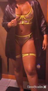 Brasileirinha cheia de vontade de transar gostoso