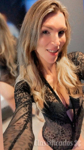 Bem safada cheia de vontade,  Loira branquinha pau Grande