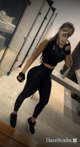 Portuguesa Morena gata sua namoradinha Viana
