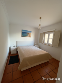 Apartamento disponível para Praças