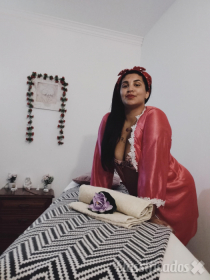 Maria uma mulher doce e meiga massagem feita na marquesa