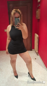 Latina exótica marota na cama ((pombal))