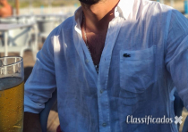 Jovem disponível
