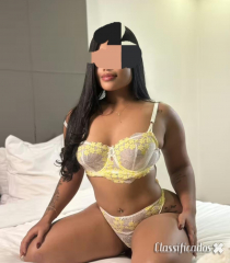Morena linda simpática novidade alges