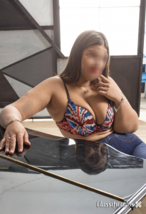 Ninjeta gordinha safadinha( analzinho )colombiana