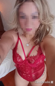 Camila Mãos de fada para faser massagem