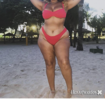 Africana Gostosa Linda simpatica