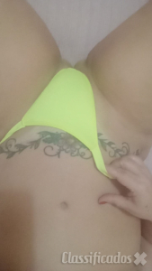 Brasileira  quentinha apertadinha adoro dar leitinho  na boc