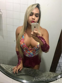 ❌Loira sensação, melhor botão de rosas da região!