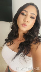 SEXY Y VOLUPTUOSA